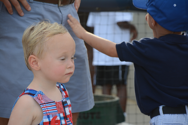 decorative image of 015 , Blue Wahoos Alumni Night 2015-08-06 14:08:12