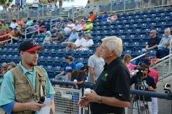 decorative image of 017 , Blue Wahoos Alumni Night 2015-08-06 14:08:14