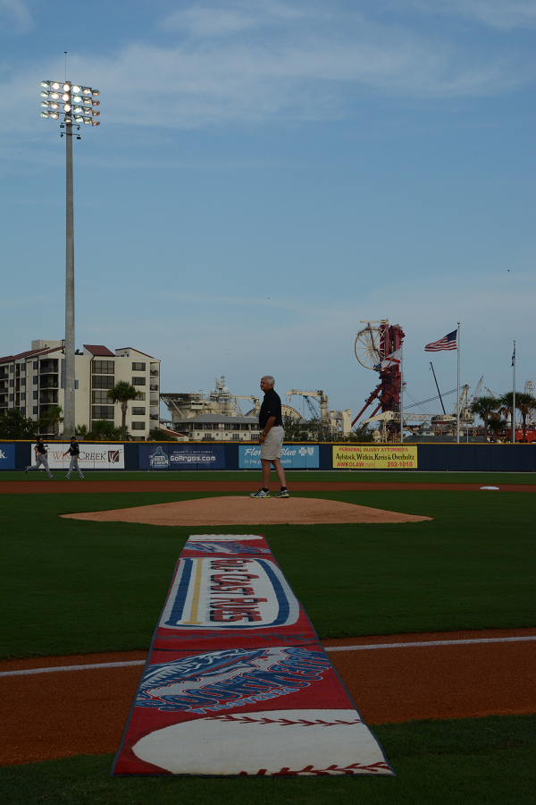 decorative image of 025 , Blue Wahoos Alumni Night 2015-08-06 14:08:20