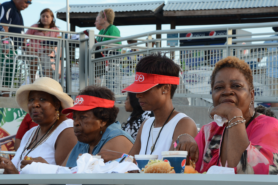 decorative image of 050 , Blue Wahoos Alumni Night 2015-08-06 14:08:48