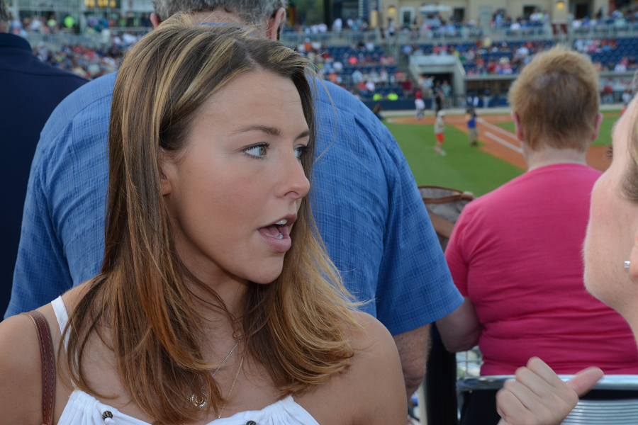 decorative image of 062 , Blue Wahoos Alumni Night 2015-08-06 14:08:59