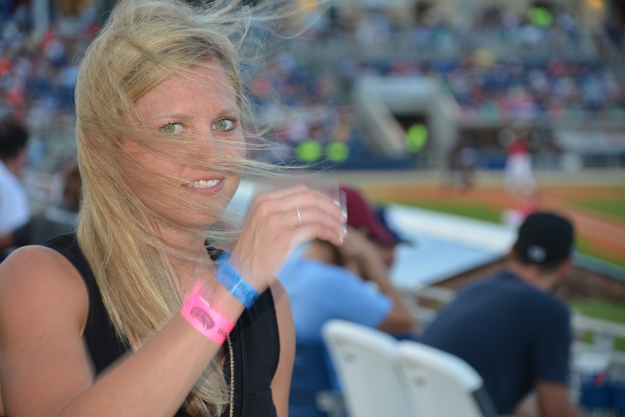 decorative image of 096 , Blue Wahoos Alumni Night 2015-08-06 14:09:42