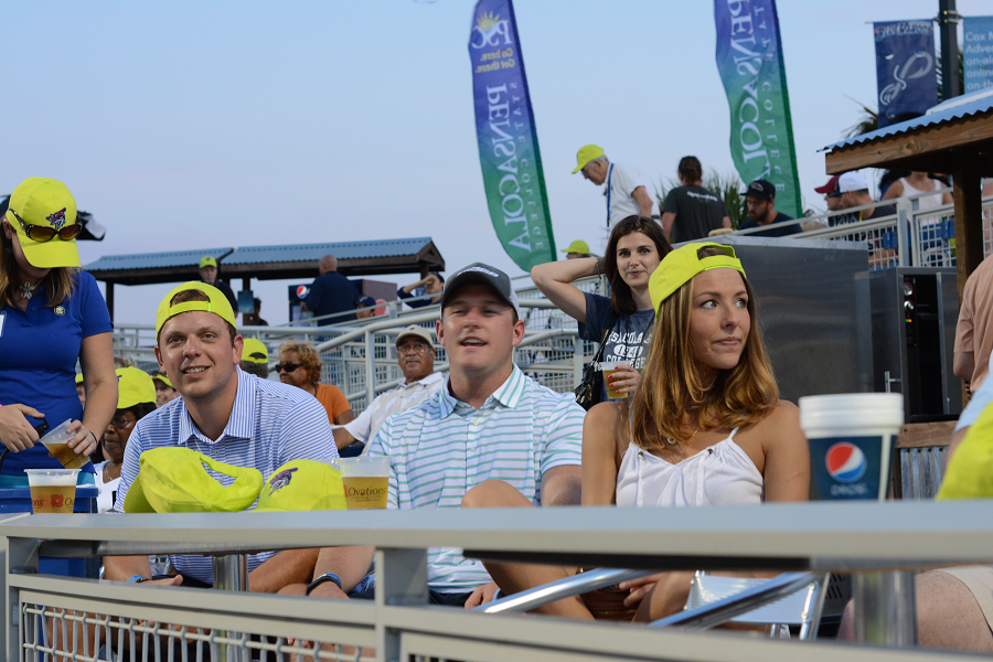 decorative image of 115 , Blue Wahoos Alumni Night 2015-08-06 14:07:25