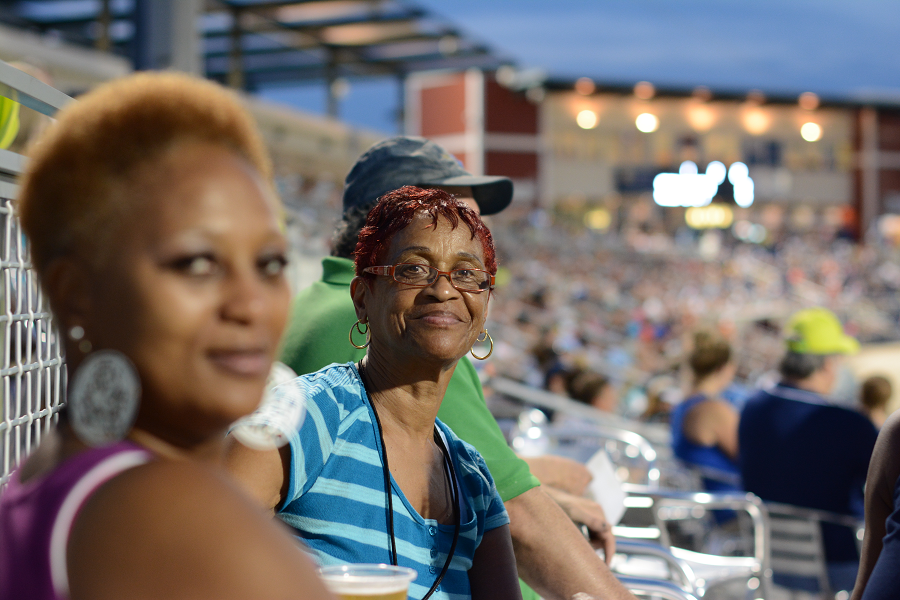 decorative image of 123 , Blue Wahoos Alumni Night 2015-08-06 14:07:32