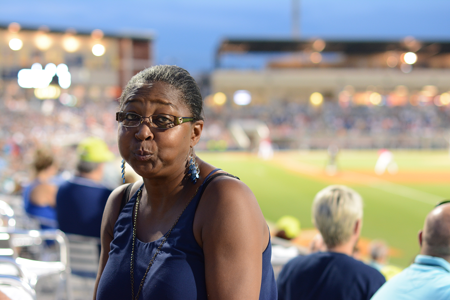 decorative image of 124 , Blue Wahoos Alumni Night 2015-08-06 14:07:32