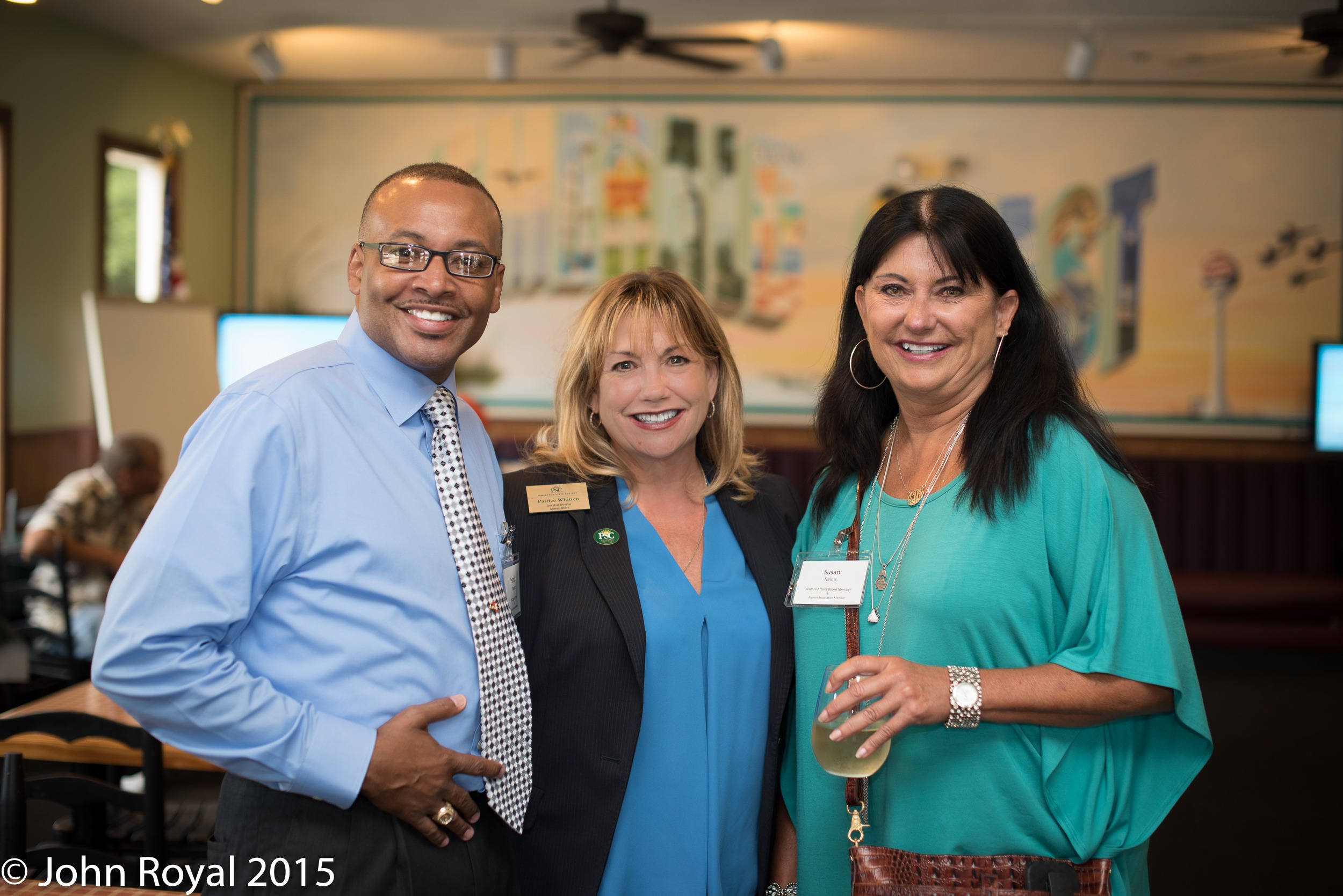 decorative image of DSC_2435_20150624_10274 , Meet & Greet - Grover T's 2015-08-05 13:37:05
