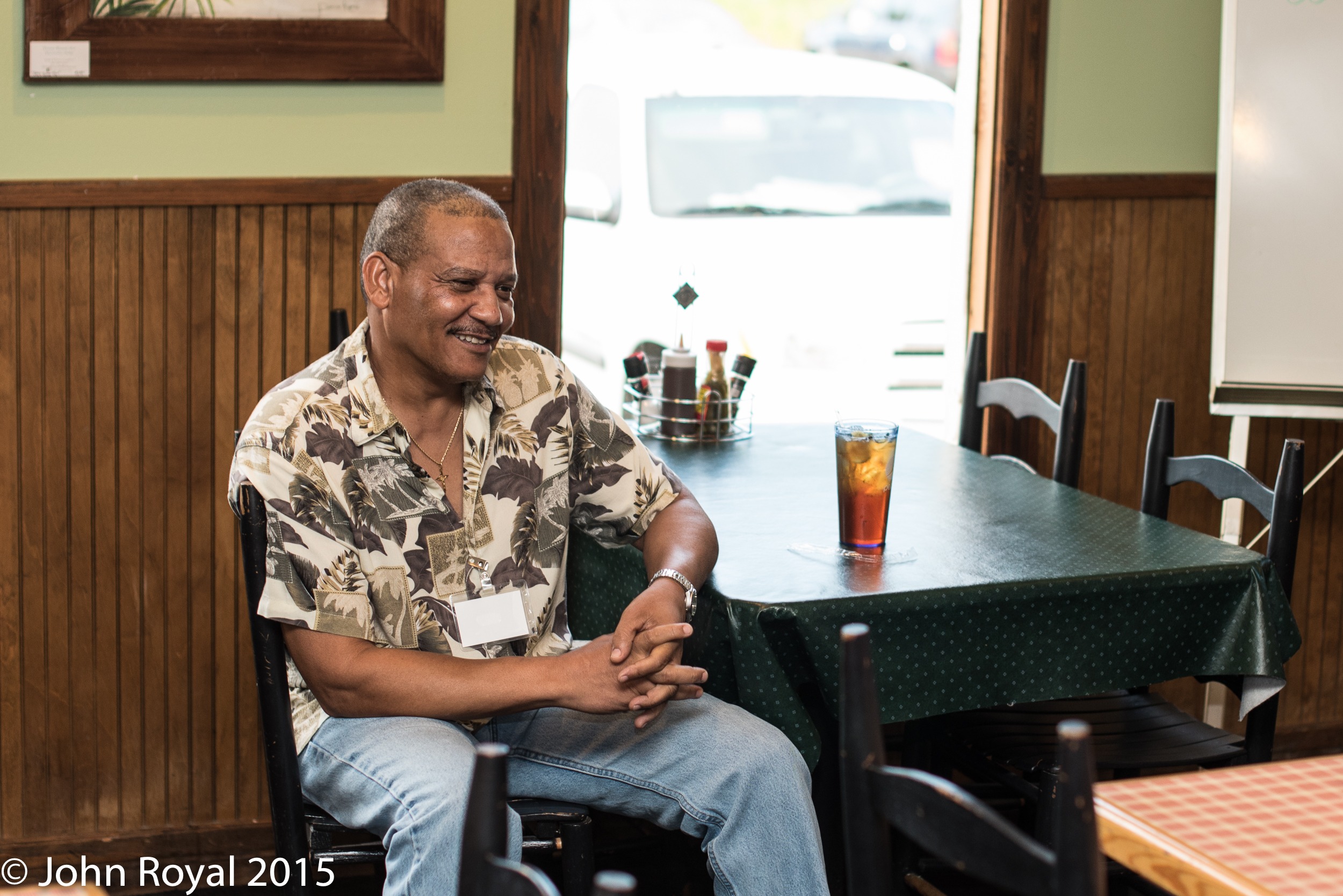decorative image of DSC_2443_20150624_10282 , Meet & Greet - Grover T's 2015-08-05 13:37:18