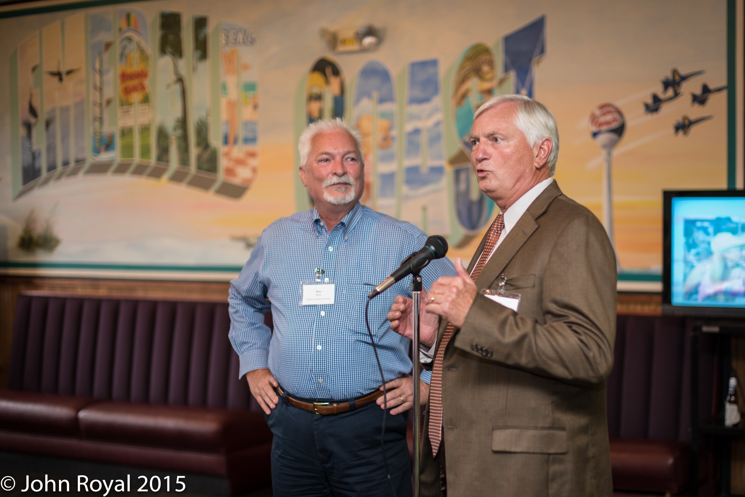 decorative image of DSC_2526_20150624_10365 , Meet & Greet - Grover T's 2015-08-05 13:37:49