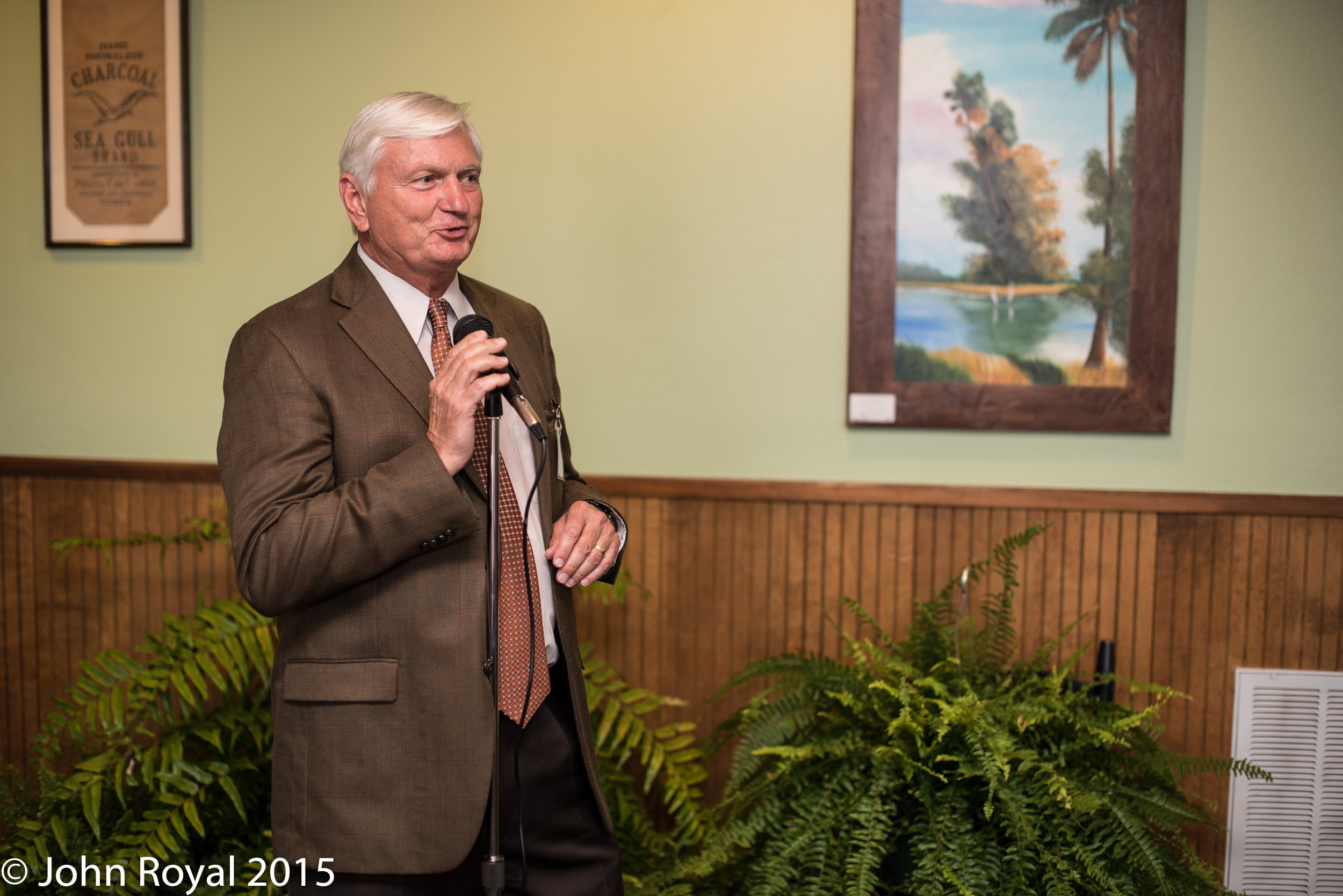decorative image of DSC_2597_20150624_10436 , Meet & Greet - Grover T's 2015-08-05 13:38:11