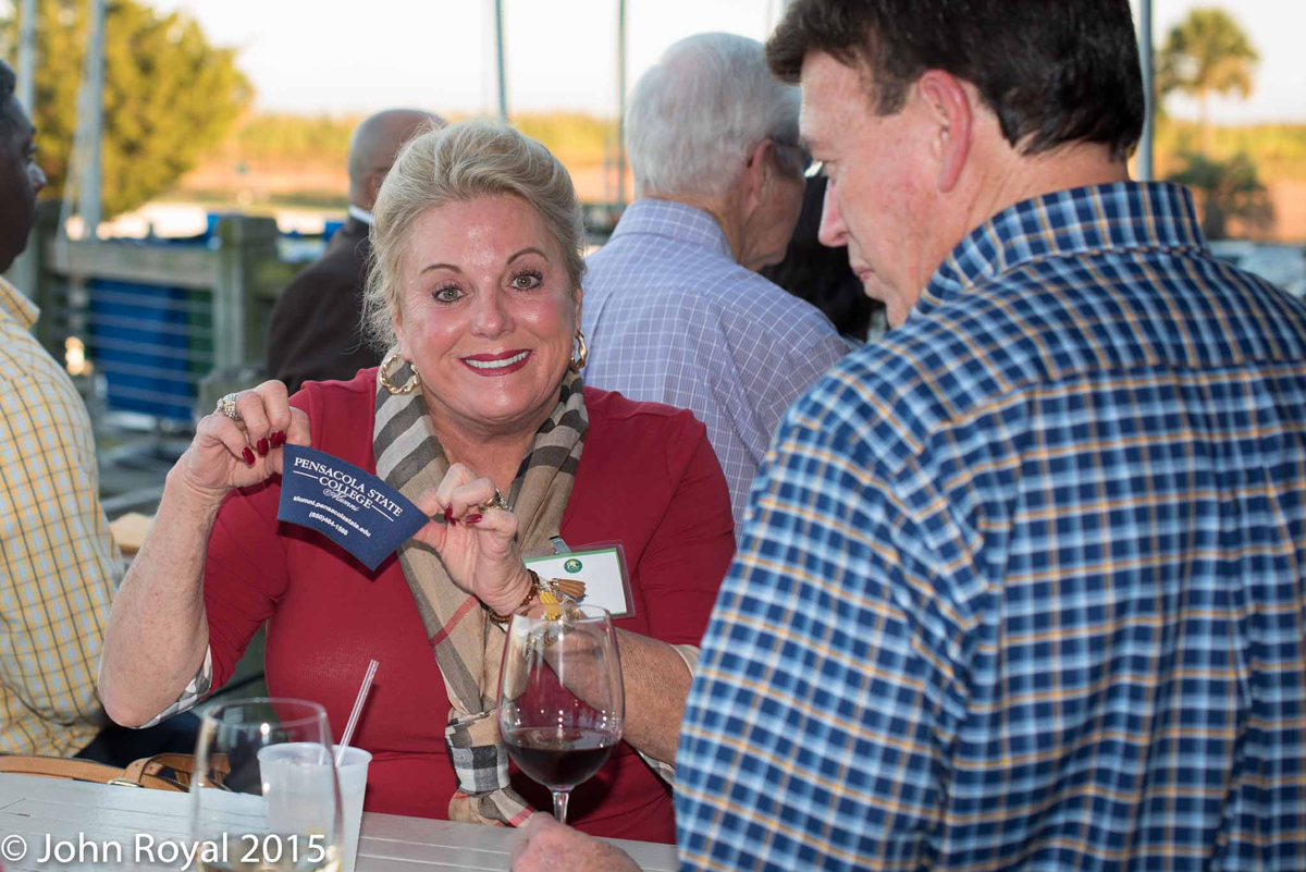 decorative image of Judi-and-Bo-Johnson , Fish House 10-29-2015 2015-11-06 13:31:13